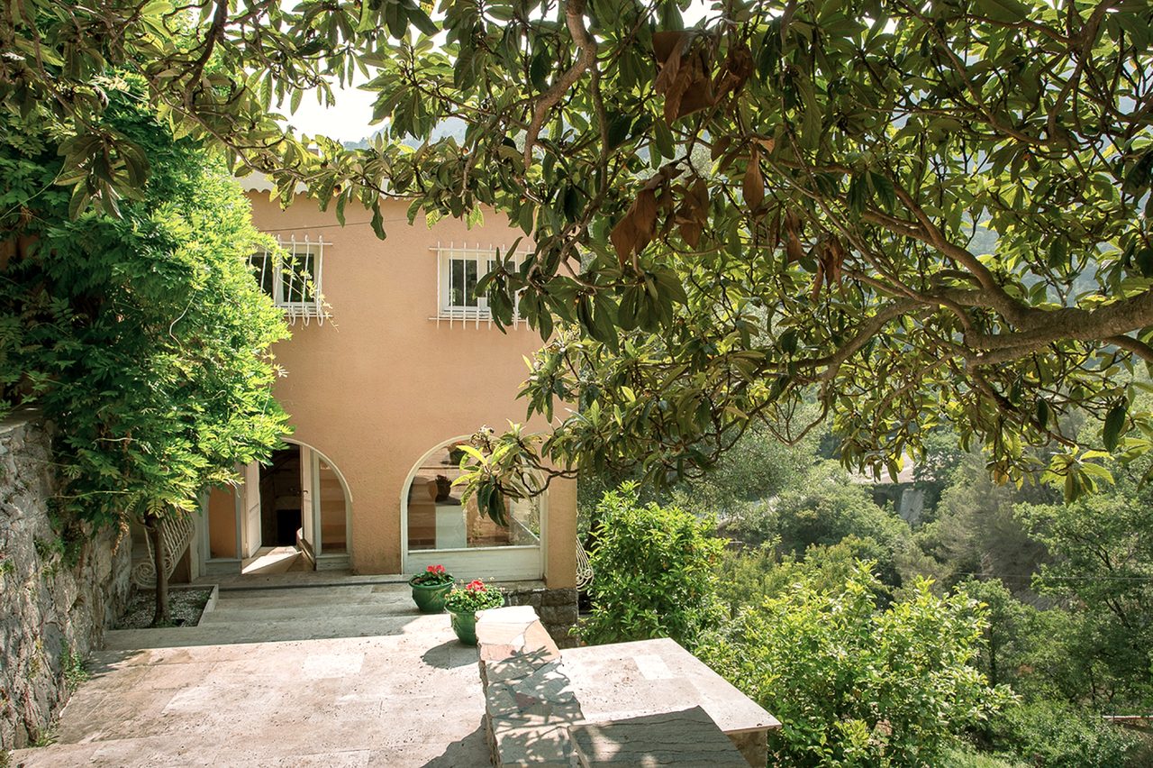 Das Castel Caramel &mdash; K&uuml;nstlervilla in Castillon bei Menton